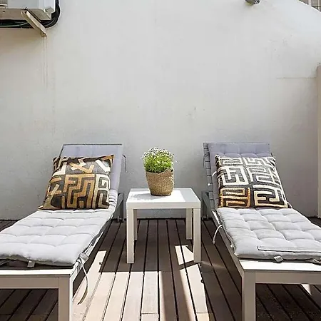 Comfortable W/ Private Terrace *