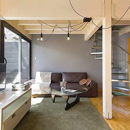 Comfortable W/ Private Terrace Hotel